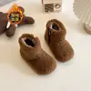 Botas de Piel para Niñas 2026 Invierno Nuevas Botas de Nieve Cálidas para Niños Botas de Algodón para Bebé Lindas Botas Cortas con Forro Polar para Niñas