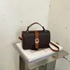 Nova Moda Bolsa Simples Bolsa Transversal Bolsa de Ombro Único para o Trabalho Moda de Nicho Bolsa Quadrada Pequena de Mão