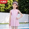 Traje de baño para niños, traje de baño de una pieza sin mangas para niñas, para niños de talla mediana y grande, nuevo estilo 2026, conjunto profesional de natación de verano