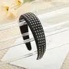 Nova Faixa de Cabeça Retro com Aba Larga e Strass Feita à Mão Topo de Caveira Faixa de Cabelo Adorno de Cabeça Antiderrapante Moda Prendedor de Cabelo Fabricante Atacado