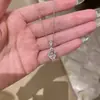 Colar Pingente Coração de Diamante Brilhante Estilo Coreano Gota d'Água para Mulheres Luxo Leve Temperamento Sentido de Alta Classe Corrente da Clavícula Acessórios Versáteis da Moda