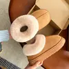 Zapatos de algodón de invierno para mujer 2026 estilo nuevo antideslizantes cálidos para uso interior en casa, pantuflas exteriores de suela gruesa con forro de felpa con tacón para mujer