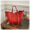 Bolsa feminina Wings Bag 2024, nova bolsa francesa popular de grande capacidade, bolsa de ombro versátil para uso diário, bolsa tipo balde
