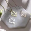 Collar con Colgante Atrapasueños para Mujer de Acero Inoxidable que No se Desvanece Cadena con Forma de O Collar con Colgante de Pluma de Atrapasueños Joyería
