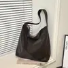 Colección de otoño 2026 transfronteriza: bolso de mano retro versátil, bolso de hombro de gran capacidad, bolso tote elegante para ir al trabajo