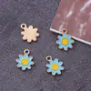 Versión coreana de accesorios de colgante de aleación de margarita que gotea aceite, pendientes de banda de goma DIY, colgante, accesorios de colgante perforado