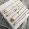 Pulsera Brújula Estrella Sol Luna Estrella de Ocho Puntas Oro V Artesanía Fina Nácar Blanco Marca D Chapado Grueso Oro de 18 Quilates Cadena para Clavícula Lujo Ligero