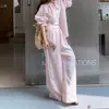 Conjunto casual de camisa estilo coreano para mujer 2026, de alta gama, corte holgado, versátil, moderna camisa protectora solar y conjunto de dos piezas de pantalones casuales