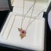 Brincos e colar de flor em zircônia cúbica banhados a ouro real 18k, um conjunto delicado e luxuoso de joias vintage e elegantes para mulheres