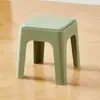 Taburete cuadrado de plástico apilable para el hogar, para apartamentos pequeños, para sala de estar, comedor, dormitorio, taburete de maquillaje, estilo crema, taburete suave tipo bolsa.