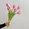 Tulipas Hidratantes de Toque Real Tulipas Impressas em 3D de Toque Real Tulipas para Fotografia Decoração de Casa Adereços Buquê de Flores Artificiais