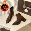 Botines cortos de moda para mujer con punta fina y tacón alto, nuevo estilo otoño e invierno 2026, botines de algodón ajustados con tacón grueso