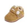 Novos Sapatos de Algodão de Inverno Sapatos Caminhantes Infantis Sola Macia para Bebê Sapatos para Recém-Nascidos 0-1 Ano Sapatos Estáveis para Meninos e Meninas