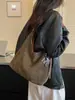 Bolso de mano grande retro casual para mujer, nuevo estilo 2026, bolso de hombro casual y simple, bolso cruzado para el trabajo