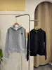Sudadera con capucha casual para mujer de primavera y otoño Chaqueta con cremallera Sudadera con capucha con cremallera para mujer en stock para venta al por mayor