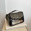 Nueva Bolsa de Maquillaje Estilo Europeo y Americano con Estampado de Leopardo Personalizado, Neceser, Bolsa de Almacenamiento de Nicho, Bolsa de Tocador de Gran Capacidad para Mujeres