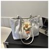 Bolsa de ombro feminina estilo coreano, bolsa de ombro grande com design de nicho, bolsa pequena e moderna para outono e inverno 2023