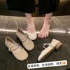 Sapatos Mary Jane de Salto Baixo Estilo Francês para Mulheres, Novo Modelo 2026, Adequados para Combinar com Vestidos, Sapatos Gentis para a Noite, Mocassins Slip-On de Solado Macio