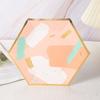Europa y Estados Unidos nuevo plato de papel hexagonal color bronceado sub-sexo suministros para fiesta de cumpleaños plato de papel mármol