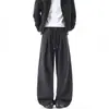 Calças casuais masculinas plus size com estampa de escamas de dragão, corte solto, design plissado, estilo americano cinza, perna reta, perna larga, tecido fluido, versátil e retrô
