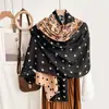 Design criativo senso bolinhas estrela de cinco pontas alta combinação de cores lenço de seda lenço de algodão feminino primavera e outono xale decorativo
