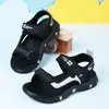 Sandalias Infantiles Verano 2026 Nuevas para Niños Suela Suave Antideslizantes Chanclas Niños Medianos y Grandes Calzado Exterior Deportivo para Playa