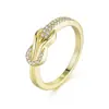 Anillo Cuadrado de Moissanita de Color Dorado de Moda de Lujo Ligero, Anillo de Diseño de Nicho de Plata 925 de Alta Calidad para Mujeres, No se Desvanece