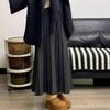 Falda de Punto Gris Plisada de Longitud Media para Mujer 2025 Otoño e Invierno Nuevo Estilo Coreano Versátil Favorecedora Falda de Lana de Moda