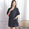 Ropa de Trabajo Delgada de Peluquero Peluquería Delantal Asistente de Corte de Cabello Mediana Ropa de Trabajo Salón de Cabello con Aceite Técnico Servicio de Permanente