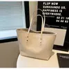 Bolso de Hombro Grande Versátil Simple de Moda para Mujer para el Trabajo y los Viajes Cotidianos, Bolso Tote, Novedad Primavera 2026 Transfronterizo