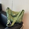Bolsa Feminina de Grande Capacidade para Comércio Exterior, Nova Bolsa Versátil de Ombro e Transversal Outono/Inverno 2025, Bolsa de Tecido para Aula e Trabalho, Bolsa Tote