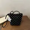 Estilo Coreano 2026 Bolsa de Moda Fresca para o Dia a Dia Bolsa de Ombro Único para Saída Bolsa de Mão Texturizada Bolsa para Celular de Escritório