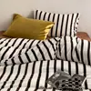 Juego de Cuatro Piezas Rayado Estilo Universitario de Terciopelo de Leche Conjunto de Tres Piezas para Dormitorio Estudiantil Ropa de Cama Gruesa de Coral para el Invierno