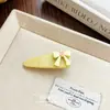 Lindo Pasador de Pelo con Lazo de Fresa de Colores de Dongdaemun, Pinza sin Costuras, Dulce Pinza Acrílica para Flequillo, Accesorio de Pelo Lateral para Mujeres