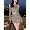 Hija de familia rica sentido de alta gama traje de otoño sexy temperamento de socialité top de hombros descubiertos falda conjunto de dos piezas