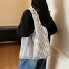 Bolsa de Lona de Gran Capacidad Bolso Tote Rayado Nuevo Transfronterizo para Mujer Nicho Rayado Simple Moda Bolso de Hombro Portátil
