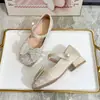 Novos Sapatos de Princesa Estilo Coreano para Meninas Primavera/Verão 2026 com Laço para Apresentação e Dança, Sapatos de Couro Pequenos, Médios e Grandes para Crianças Meninas