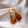 Brincos redondos com gotas de óleo estilo Maillard, luxo leve, alta qualidade, modernos, ear cuffs simples, elegantes e versáteis, brincos de nicho para mulheres
