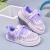 Zapatos para Niñas 2026 Nuevos Zapatillas de Princesa Caladas de Verano Suela Suave Transpirables Zapatos de Malla Sencilla Zapatos Deportivos para Niñas