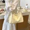 Bolso Grande de Lunares para Mujer 2026 Nuevo Bolso Cruzado de Hombro de Moda Bolso Tote de Gran Capacidad Mochila para Viajes