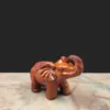 Huali Madera Maciza Tallada Animal Elefante Madera Tamaño Adornos Elefante de la Suerte Creativo Artesanía para el Hogar Regalo