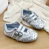 Novo Modelo Outono 2026 Sapatos Mary Jane de Couro Versáteis e Leves para Crianças Maiores, Sapatos Casuais Planos para Meninas para Uso Externo