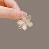 Pinza de metal para el pelo de flor de cinco pétalos de alta gama para mujer, versión coreana, ultra-hada y exquisita, pinza de garra pequeña de flor de seda y vidrio para flequillo