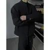Elegante y moderno abrigo nuevo de lana minimalista estilo coreano 2026, chaqueta de lana para hombre con cuello alto y múltiples bolsillos, estilo workwear