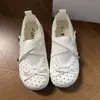 Sapatos Baixos de Velcro Quentes e Populares para o Outono com Bolinhas, Combinando com Saias, Sapatos Mary Jane para Mulheres, Sapatilhas de Laço para Mulheres
