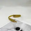 Moda Europea y Americana Personalizado Rama de Olivo Hoja Acero de Titanio Pulsera Abierta para Mujer Pulsera de Acero Inoxidable Forma de C Presión de Aceite Joyería de Mano Transfronteriza