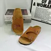 Pantuflas Birkenstock originales de cuero BK OEM/ODM para mujer, zapatos de playa antideslizantes de doble hebilla, zapatos planos de verano para exteriores Birkenstock para mujer