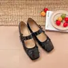 Zapatos Mary Jane Mujer Verano Combinar Fondo Plano No Cansan Nuevos 2026 Falda Suela Suave Punta Cuadrada Corte Bajo Frances Zapatos Pequeños de Cuero Pies