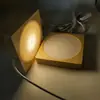 Luz de Noche de Madera Maciza Acrílica Base Luminosa de Madera Cuadrada LED Soporte de Lámpara de Carga Interruptor USB Luz de Noche