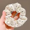 Scrunchie de cetim com bolinhas, um elástico de cabelo de alta qualidade para mulheres, não puxa nem deixa marcas no cabelo, perfeito para coques e outros penteados